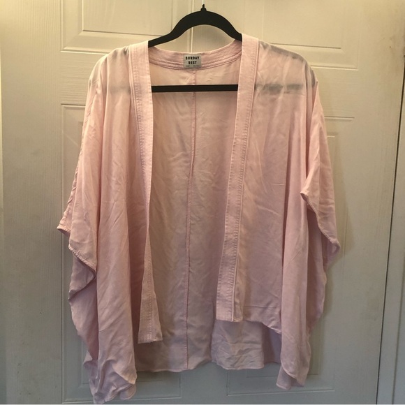 Sunday Best Cosima Kimono - Picture 4 of 11